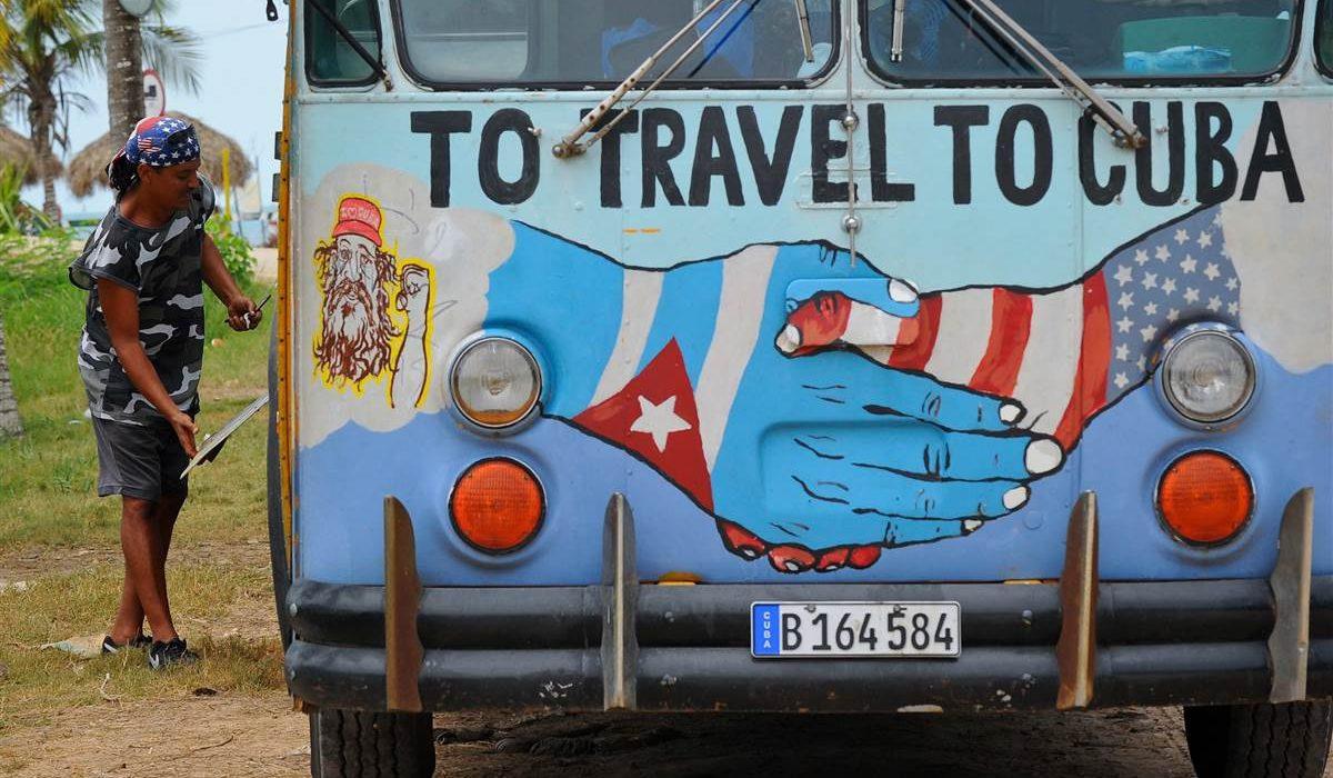 How-to-travel-to-Cuba-from-the-US-Wagon-1200×700